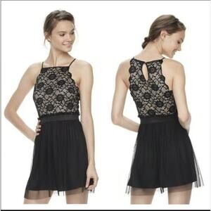 Speechless black lace cocktail dress | Size Medium